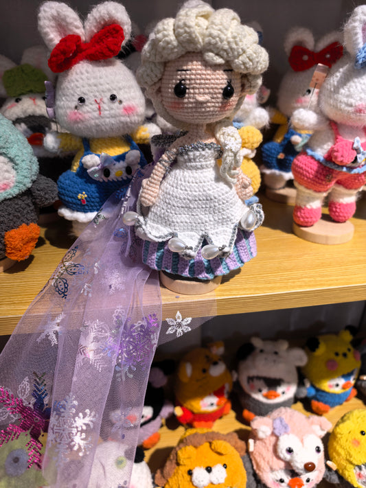 Frozen Elsa Doll
