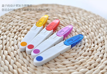 Wool Knitting Gadgets - Transparent Cover Scissors Embroidery Scissors U-Shaped Yarn Scissors 4 random colors