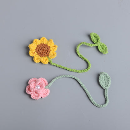 Handmade knitted dolls finished crocheted wool dolls ornaments knitted dolls trinkets wholesale